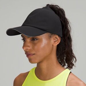 Woman’s fast and free ponytail running hat